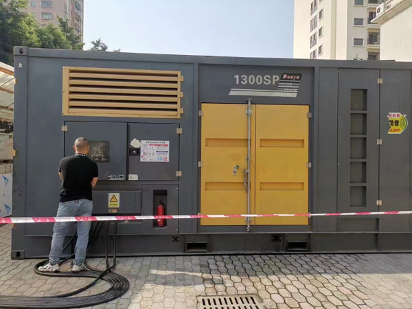 祥云500KW发电机组冬季应该配多大的启动电瓶?